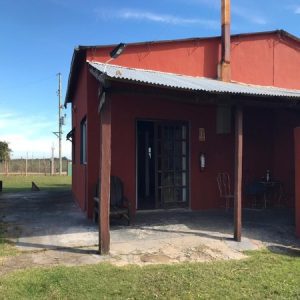 Laguna de los cuervos cabañas